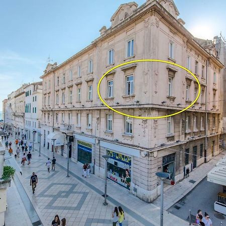 City Core Apartment Split Bagian luar foto