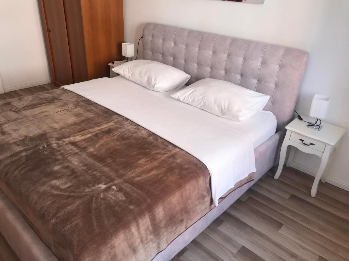 City Core Apartment Split Bagian luar foto